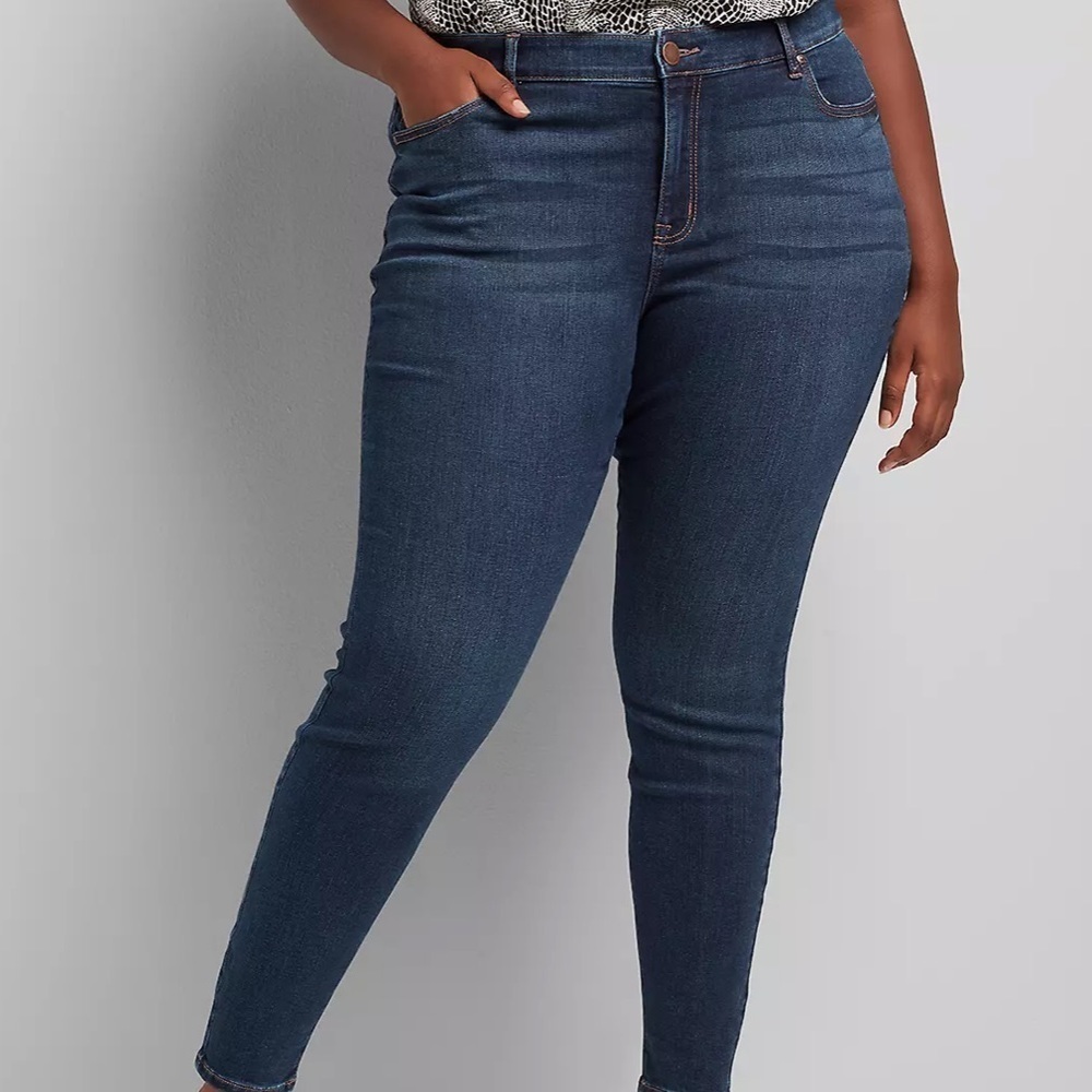 Lane Bryant Signature Fit Plus Size Skinny Jeans size 30/32